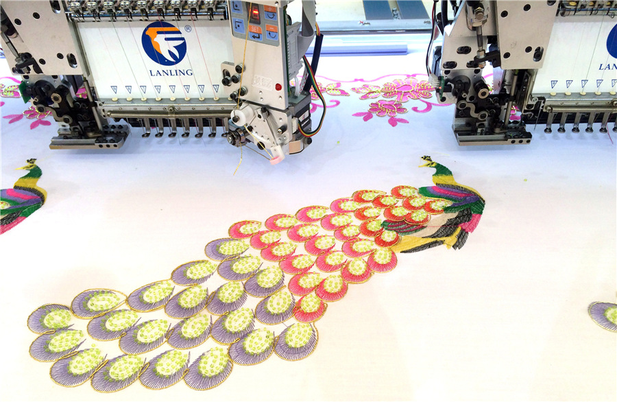 automatic bead-pipe embroidery machine